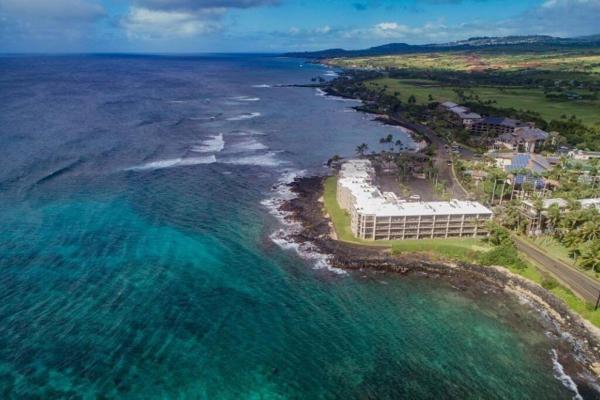 Kuhio Shores- Oceanfront, Ac, Ground Floor - Kauai, HI
