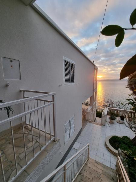 Apartmani Anda - Drvenik
