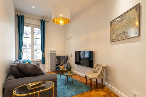 A la foto es mostra l'objecte Madeleine's Top Rated 8 Traveller City Center Bordeaux Appartments situat a la ciutat de Bordeus.