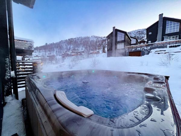Auf dem Foto ist das Objekt Stranda Fjellgrend - with jacuzzi & 3 bedrooms in der Stadt Stranda zu sehen.