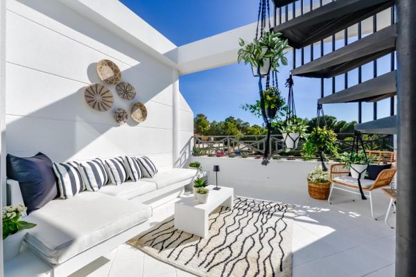 A la foto es mostra l'objecte Casita Masnou situat a la ciutat de Calp.