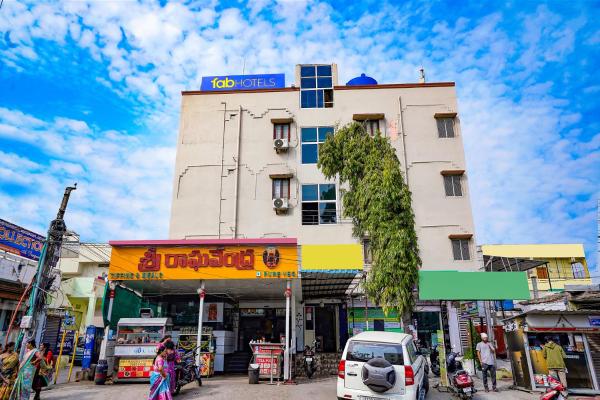 Fabexpress Venkateswara Atidhi - Dilsukhnagar - Telangana