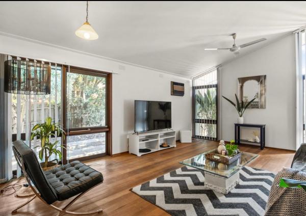 A la foto es mostra l'objecte Tsapas Homes situat a la ciutat de Doncaster East.