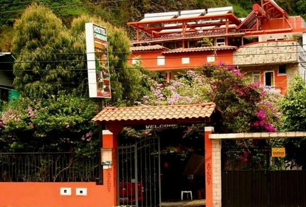 A la foto es mostra l'objecte Hostal Chimenea situat a la ciutat de Baños.