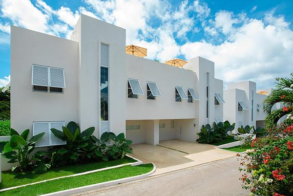 The Nest at Garden Grove 3 Bedroom, Saint James