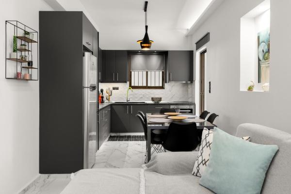 A la foto es mostra l'objecte Luxury apartment in Glyfada(near metro station)C82 situat a la ciutat de Atenes.