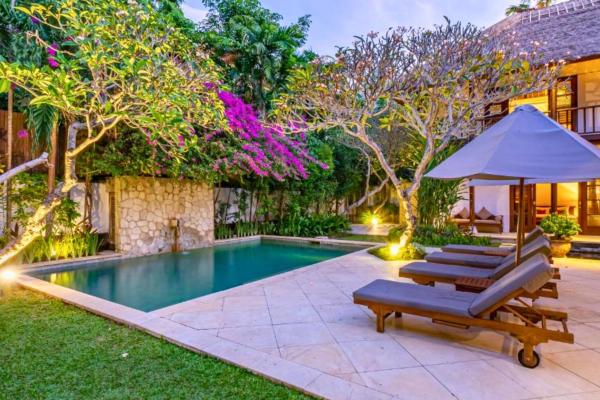 Magnificent 4 BR Private Pool Villa NE10, Jimbaran