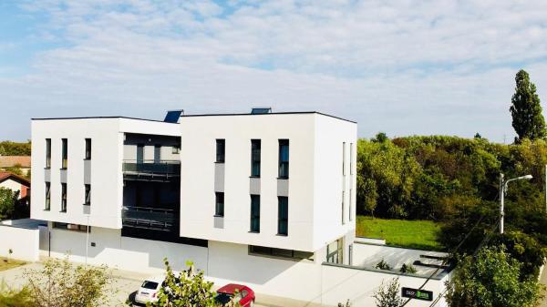 På bildet vises objektet Casa Maria City Apartments som ligger i byen Timişoara.