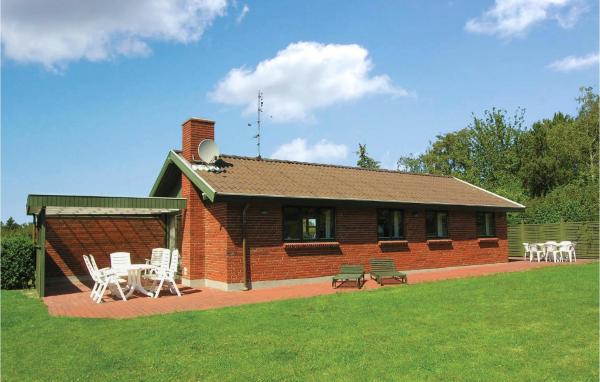 A la foto es mostra l'objecte Holiday Home Hybenvej Iii situat a la ciutat de Humble.