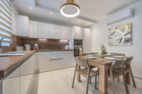 New And Modern Home In Ta Xbiex, Great Location! - Valletta