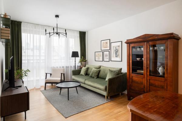 Kopernika City Centre Apartment by BookingHost, Warsaw