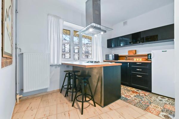 Bild 1: Flat in the heart of historical Warsaw.