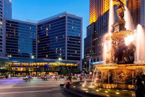 På billedet ses objektet The Westin Cincinnati beliggende i byen Cincinnati.