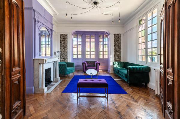 A la foto es mostra l'objecte Le Manoir des Conquérants à Rouen avec Jacuzzi - 277 situat a la ciutat de Canteleu.