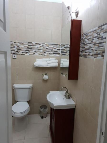 Foto 7: Escape at The Oasis- New Kingston Area -24hrs Security, Elevator, Water Heater, WIFI