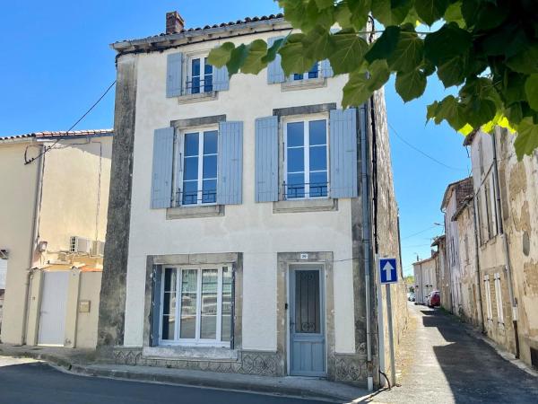 A la foto es mostra l'objecte La Maison Saint Pierre, Aulnay situat a la ciutat de Paillé.