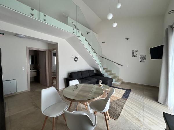 En la foto se muestra el objeto TEGEA LUXURY SUITES Artemis ubicado en la ciudad de Ayía Sofía.