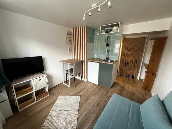 Na fotografii je vidět objekt Studio proche du centre-ville nacházející se ve městě Arpajon.