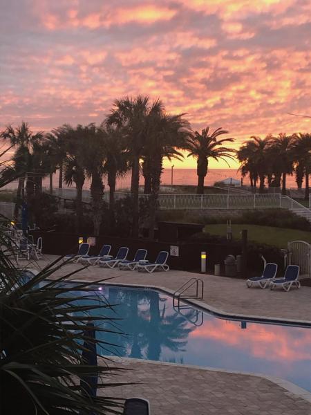 Gulfside 210 - 2br Plus Bunkroom With Ocean & Pool Views - Fort Walton Beach, FL
