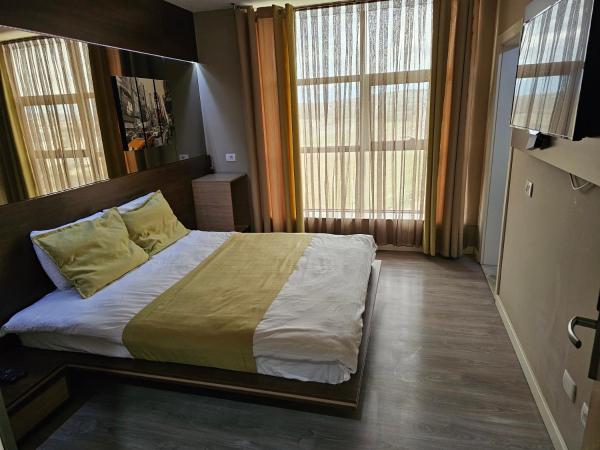 HOTEL BENITA, Peje