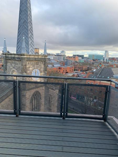 Foto 2: 2 Bed duplex, close to Millennium Square