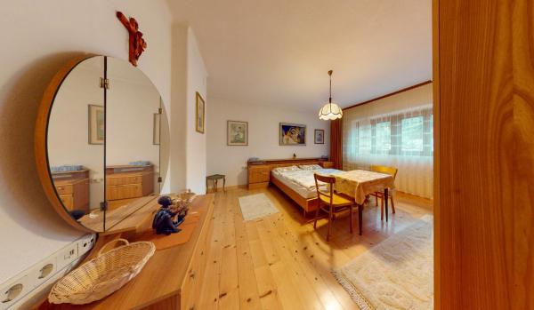 A la foto es mostra l'objecte Ferienwohnung Dorian situat a la ciutat de Zams.