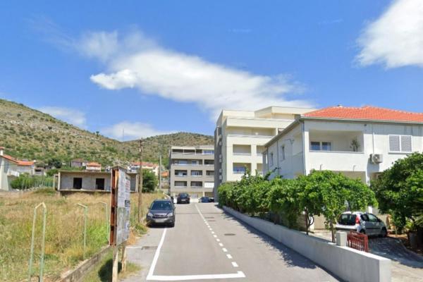 Apartments with parking space Seget Donji, Trogir - 22549, Trogir