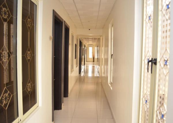 A la foto es mostra l'objecte De Rigg Place - Alaka Estate, Surulere situat a la ciutat de Lagos.