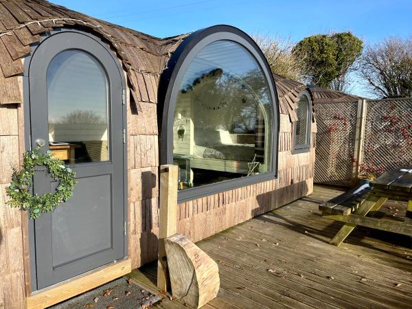 Foto 9: Jam First - Lydcott Glamping, Cornish Sea Views