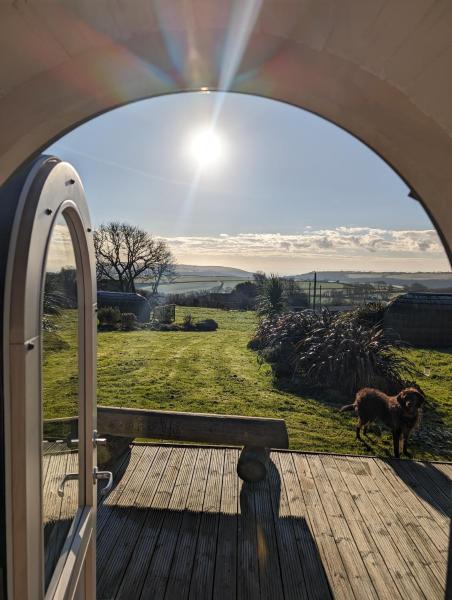 Foto 4: Jam First - Lydcott Glamping, Cornish Sea Views