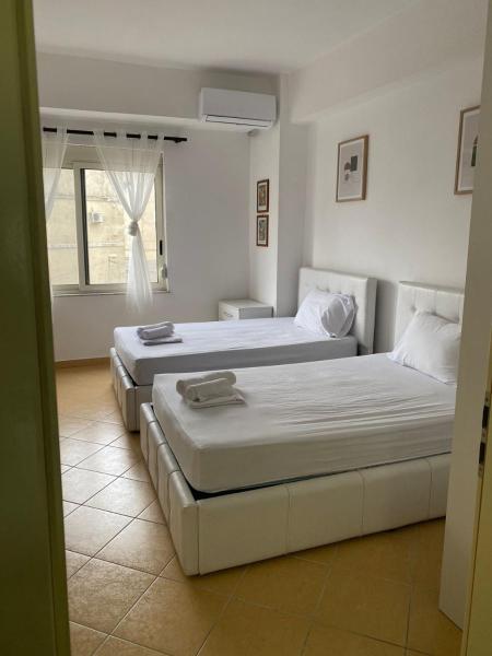 På billedet ses objektet Nicole Apartments Rental beliggende i byen Durrës.