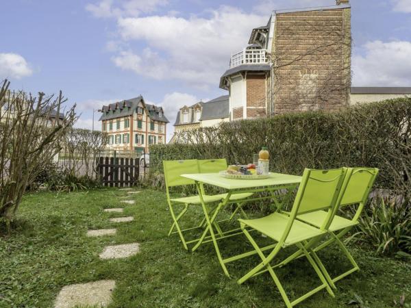 Apartment Le Vert Clos By Interhome - Benerville-sur-Mer