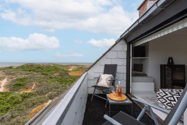 Huswell - Apartment with panoramic 270 degree sea-view, Koksijde