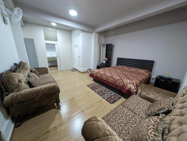 Nella foto è visibile l'oggetto RT Mutbu situato nella città di Zemābawk.