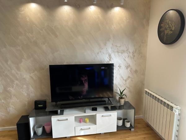 Nella foto è visibile l'oggetto Apartman Uno Lux situato nella città di Novi Grad.