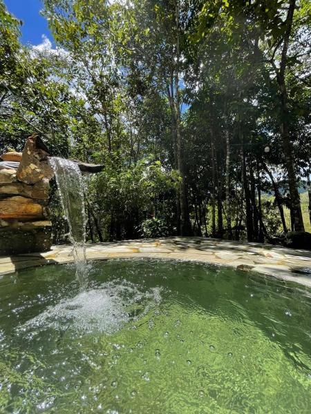 A la foto es mostra l'objecte Recanto Dona Ana (chácara) situat a la ciutat de Pirenópolis.
