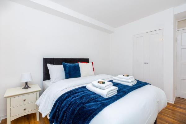 Fotografia 3: Spacious 3BR, 5min Penge St, Crystal Palace Park