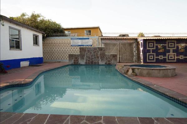 A la foto es mostra l'objecte Hacienda Corteza situat a la ciutat de Rosarito.