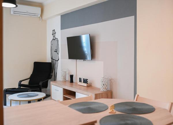 La photo montre l'objet Kostas Home by Bill Apartments situé dans la ville de Patras.