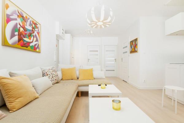 A la foto es mostra l'objecte Gdynia Sunny Apartment for 5 People by Noclegi Renters situat a la ciutat de Gdynia.