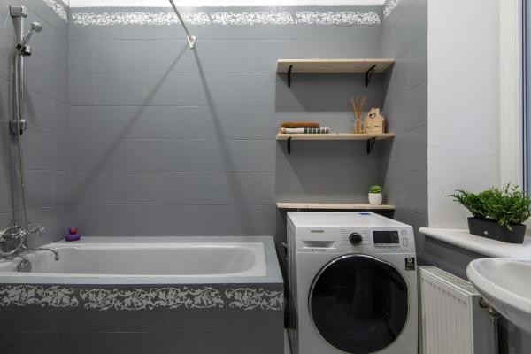 Billede 8: Spacious & Light family apart. very center of Riga