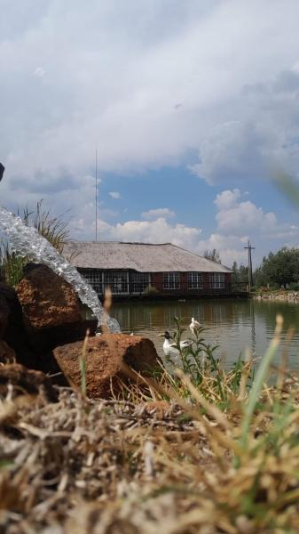 På bildet vises objektet The Gaia House Magaliesburg som ligger i byen Maanhaarrand.