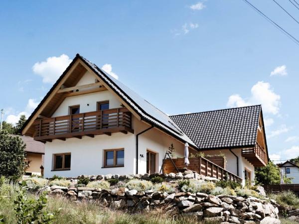 Na foto é possível ver o objeto Holiday Home Domek pod Szarowym Lasem by Interhome localizado na cidade de Wisła.