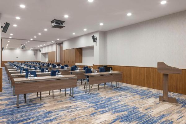 Kuva 7: Hampton By Hilton Istanbul Airport, Arnavutkoy