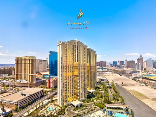 Amalz Two Bedroom Three Bathroom Balcony Suites at Mgm Signature !, Las Vegas