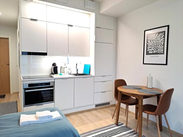 Kotimaailma Apartments - Moderni Keskustayksiö - Aleksanterinkatu - Tampere