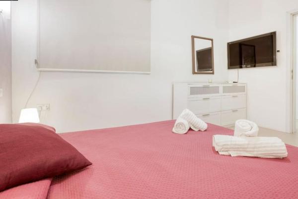 Fotografie 9: Bright & Airy St. Julian's flat