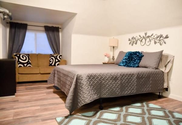 Foto 7: Unwind in a Bright Comfortable Apartment for 3