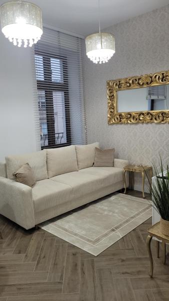 The photo shows the Apartament Jaracza 28/7 located in the city of Słupsk.