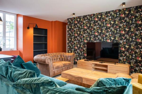 På billedet ses objektet Location grande maison beliggende i byen Azé.